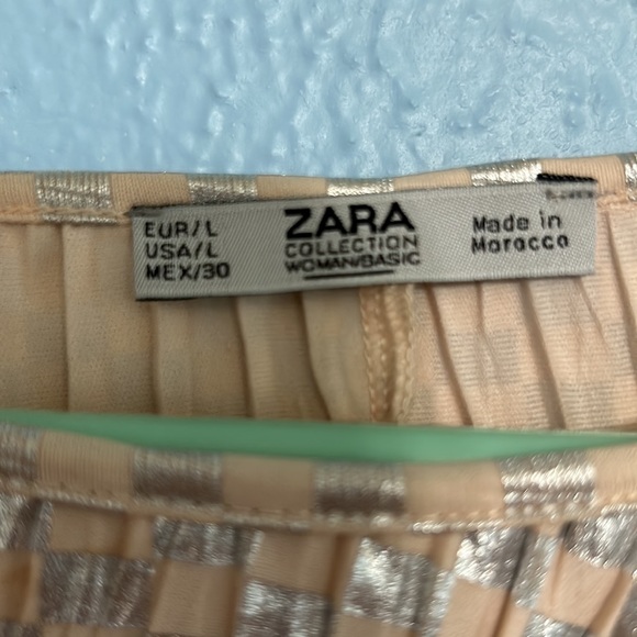 GORGEOUS zara blouse size L - Picture 3 of 7